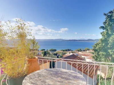 Maison 5 pièce(s) 4 chambre(s) 180 m² Les Issambres (83380)