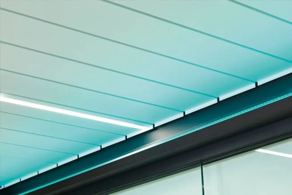 Lames avec éclairage intégré