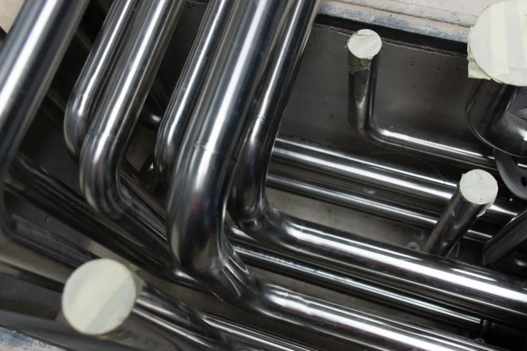 Tube tuyaux en inox - DBP propose des produits de traitement de l'acier inoxydable