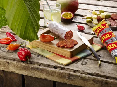 photographe culinaire pour l'industrie agroalimentaire à Lyon saucisson paraffiné GAUL