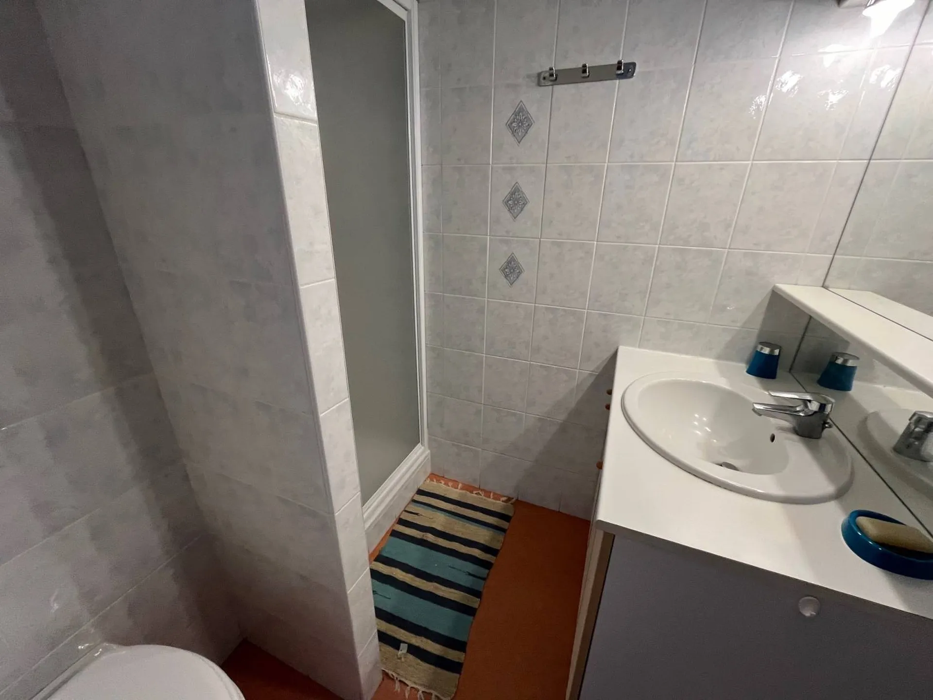 Vente appartement carnoux dans résidence avec piscine