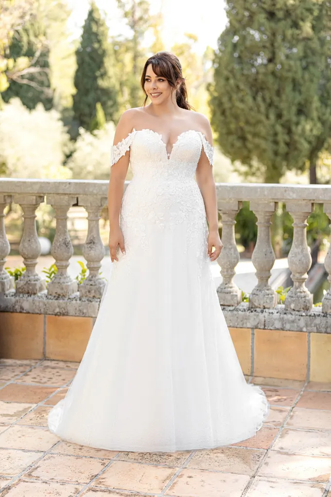 Robe de mariée grande taille dentelle marseille