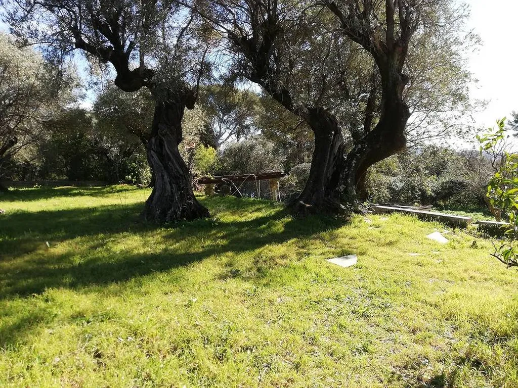 VENDU! Terrain de 640 m² à LA VALETTE (VD006)