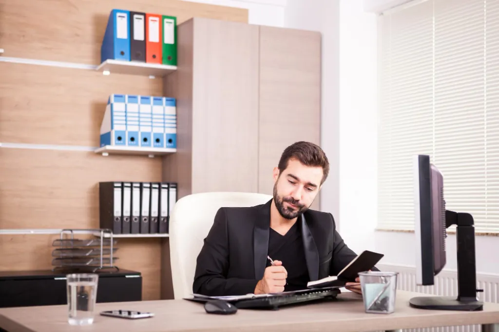Notre zone d'activité pour ce serviceCoaching d’équipe en entreprise pour le CODIR La Défense / Courbevoie (92) afin de renforcer la cohésion et fluidifier les interactions stratégiques des membres du comité de direction et CODIR.