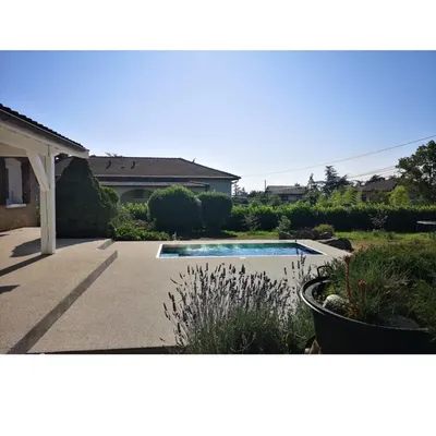 Conception d'une mini piscine en inox sans permis de construire de 2x4m à Grézieu la Varenne dans l'Ouest Lyonnais