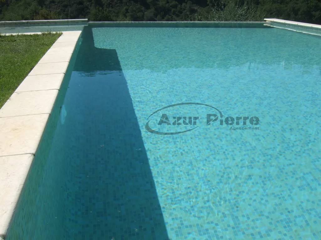mosaique piscine eau bleu vert ezari