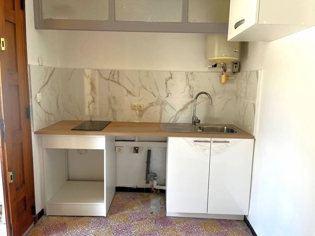 Cassis appartement dans le village