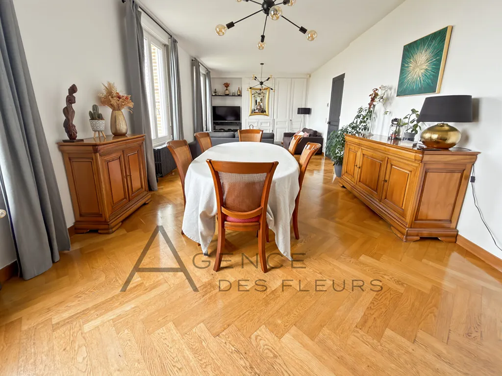 A vendre maison familiale de 131 m² édifiée sur 3425 m² de terrain commune de ELBEUF 76500