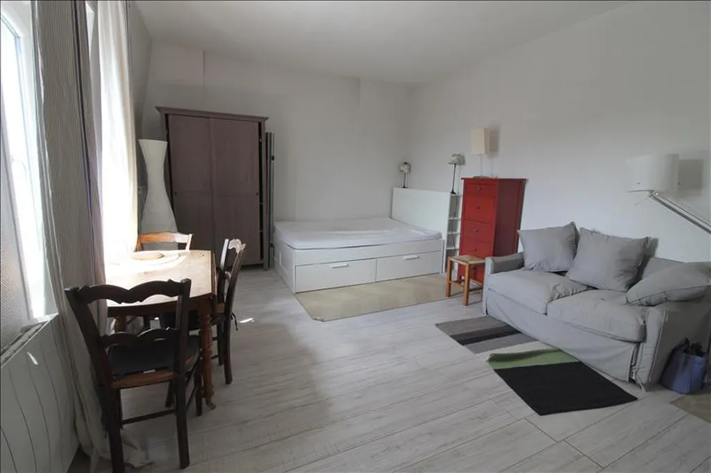 APPARTEMENT F1 ROUEN - 1 pièce(s) - 25 m2 - 452 € CC