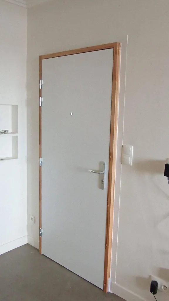 Devis installation de porte palière à Caluire