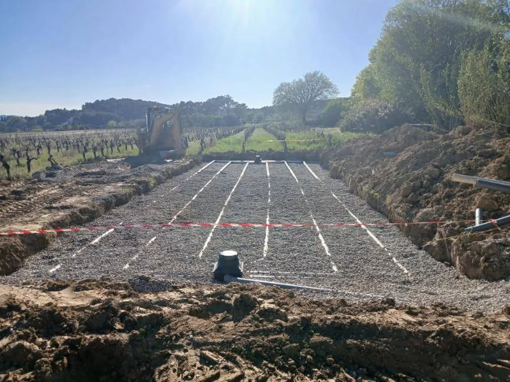 Travaux pour fosse Lauris et ses alentours. Qui contacter?