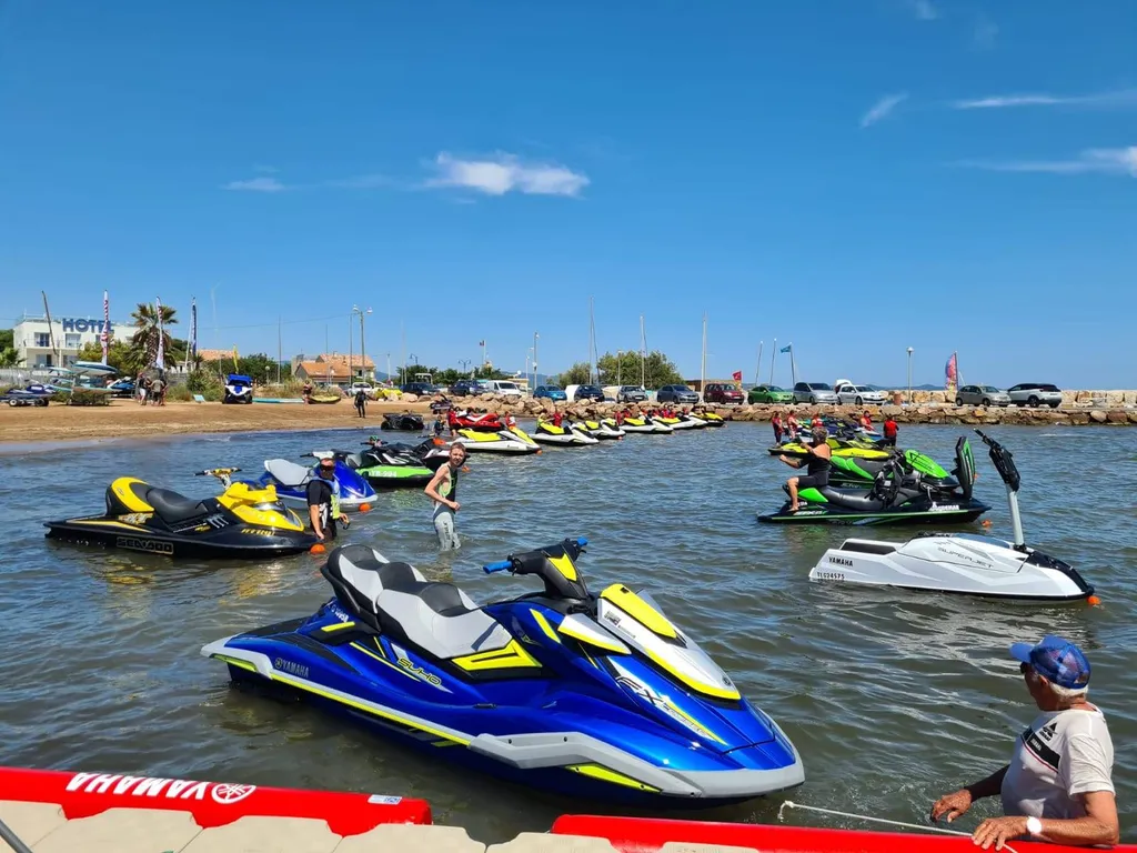 Essais SuperJet Summer Break