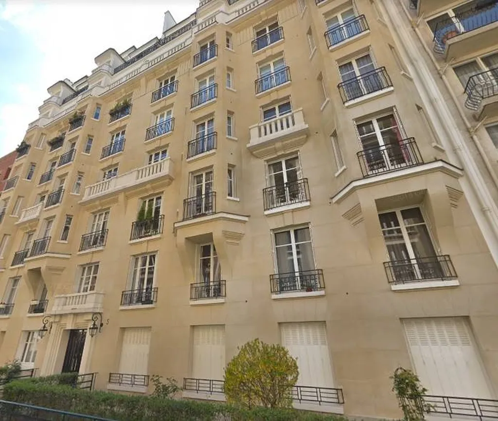 Acheter un 2 Pièces A rénover Quartier du Marché Lévis Paris 75017