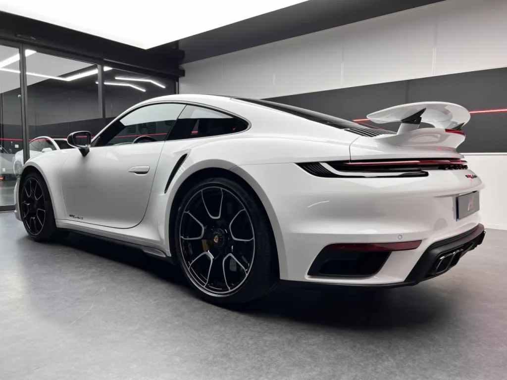 PORSCHE 911 992 TURBO S - TRAITEMENT CERAMIQUE GTECHNIQ - LILLE 59