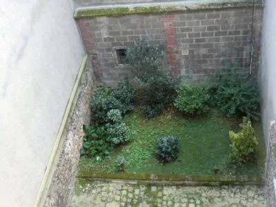 Situé au 43 rue du Renard à Rouen