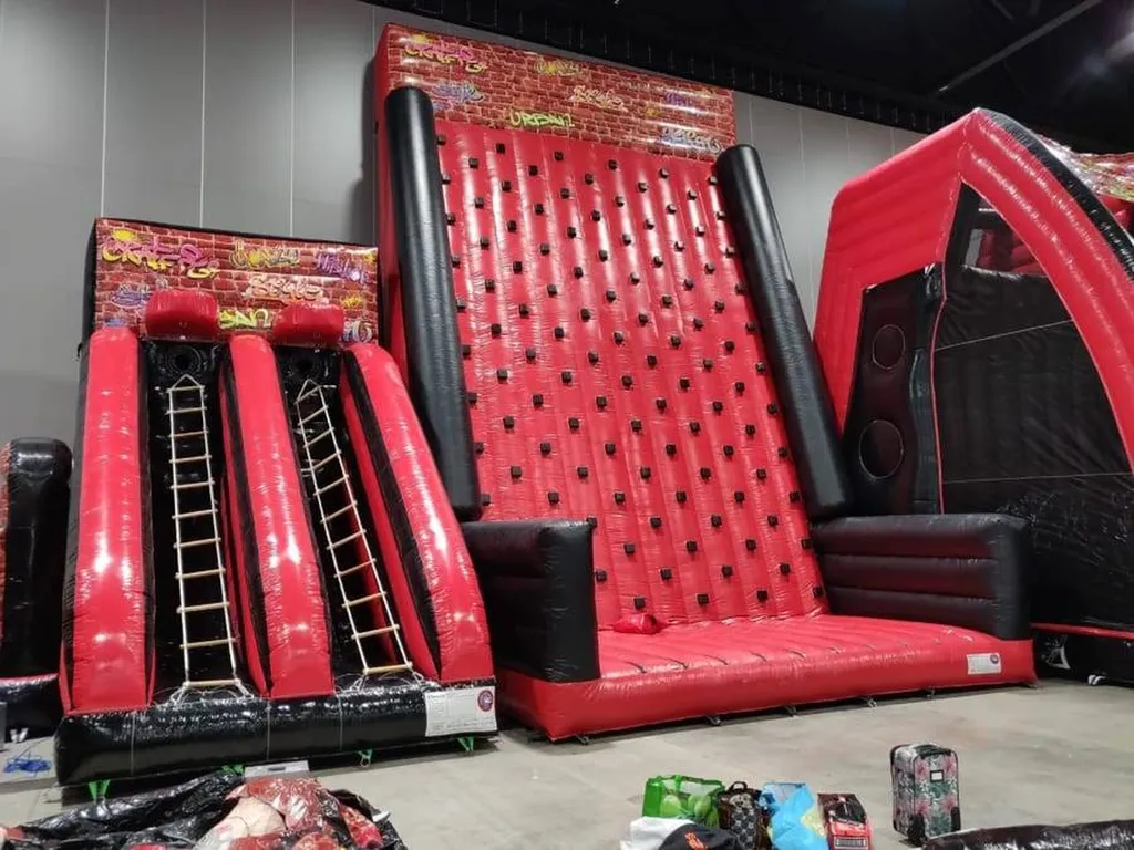 Fabrication Jeux gonflable sportifs à Annecy et partout en France