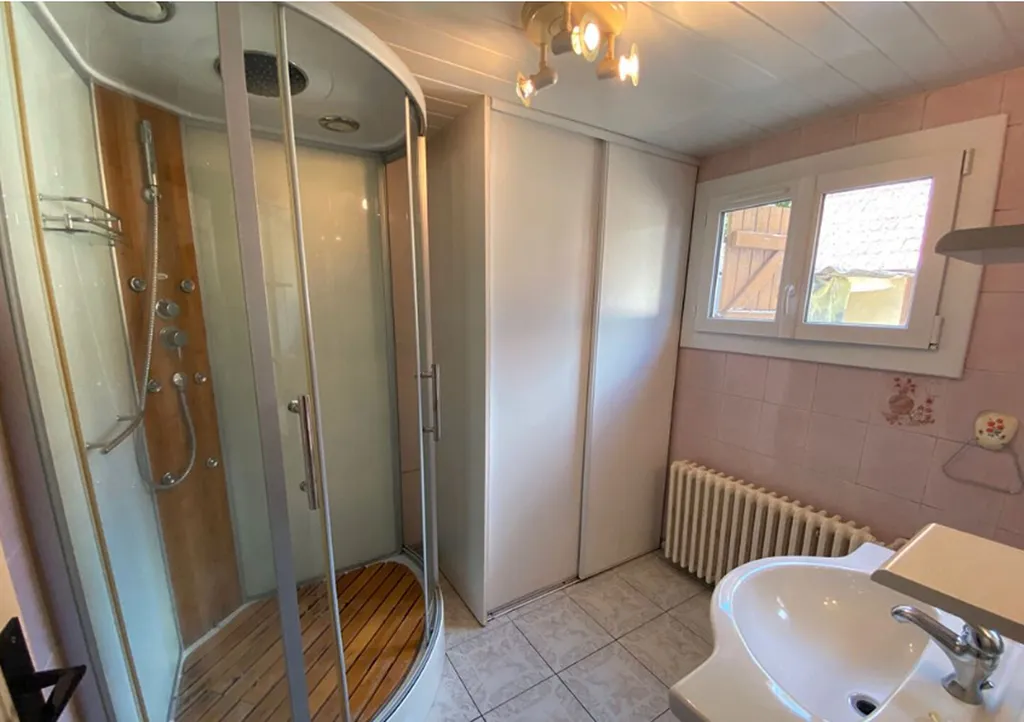 À vendre, maison ancienne et charmante de 86 m² sur un terrain de 1500 m² situé sur la commune de Fouqueville 27370