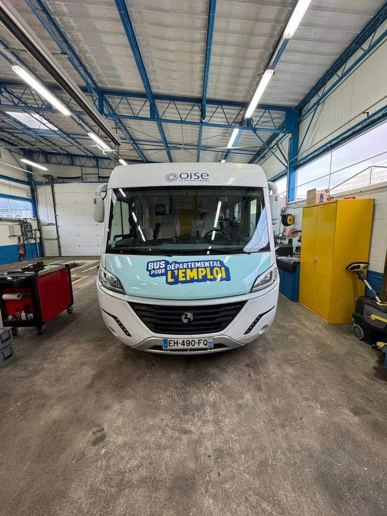 Covering pour le conseil de l'Oise réalisé par TDC