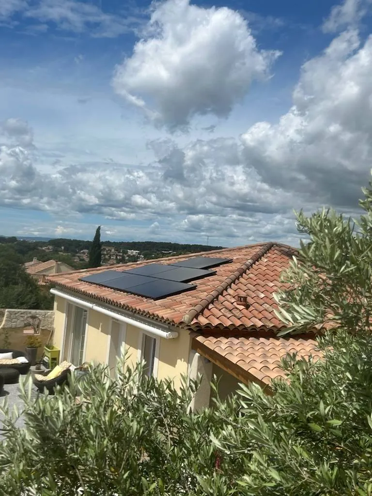 Panneaux photovoltaïques PACA