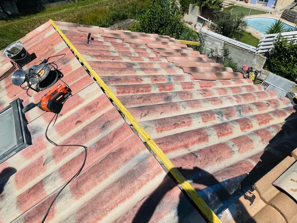 couvreur Luynes 13080