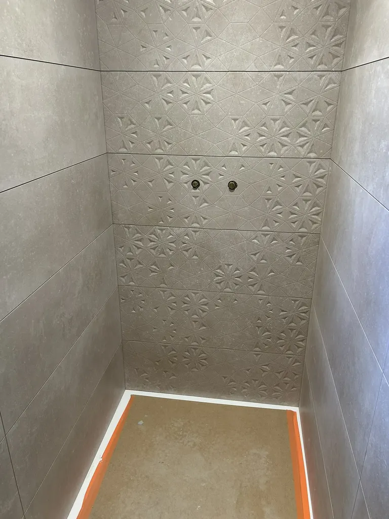 Buanderie rénovée à Villefranche-sur-Saône après sinistre avec optimisation de l’espace