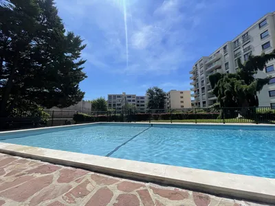 piscine sauna et salle de sport appartement à vendre au Pecq chez Helix immobilier