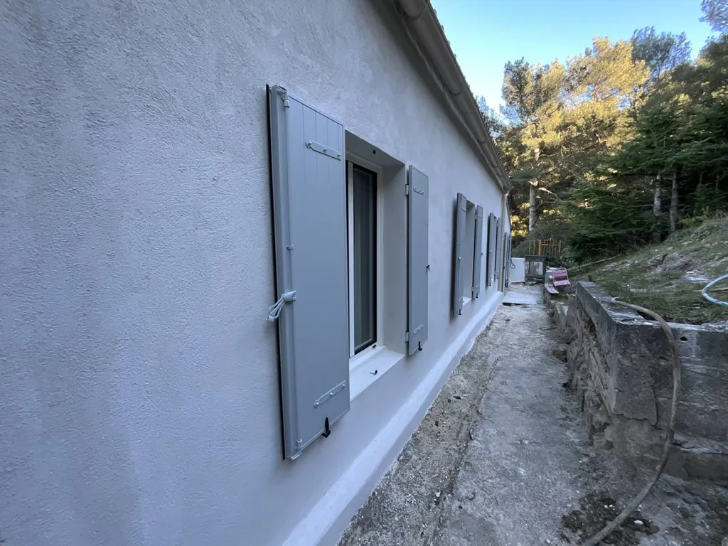 VOLETS BATTANT ALU A VITROLLES