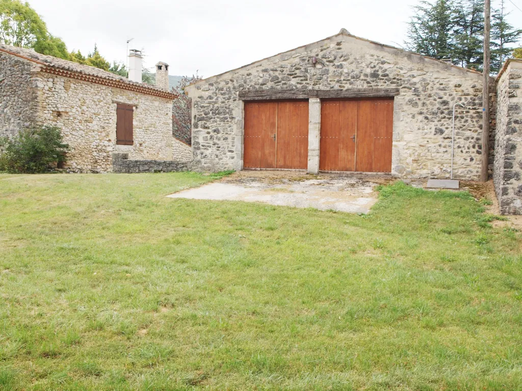 Pays de Sault, maison bourgeoise à vendre sur 27 hectares 