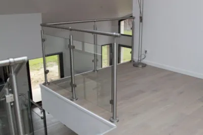garde corps en inox et verre
