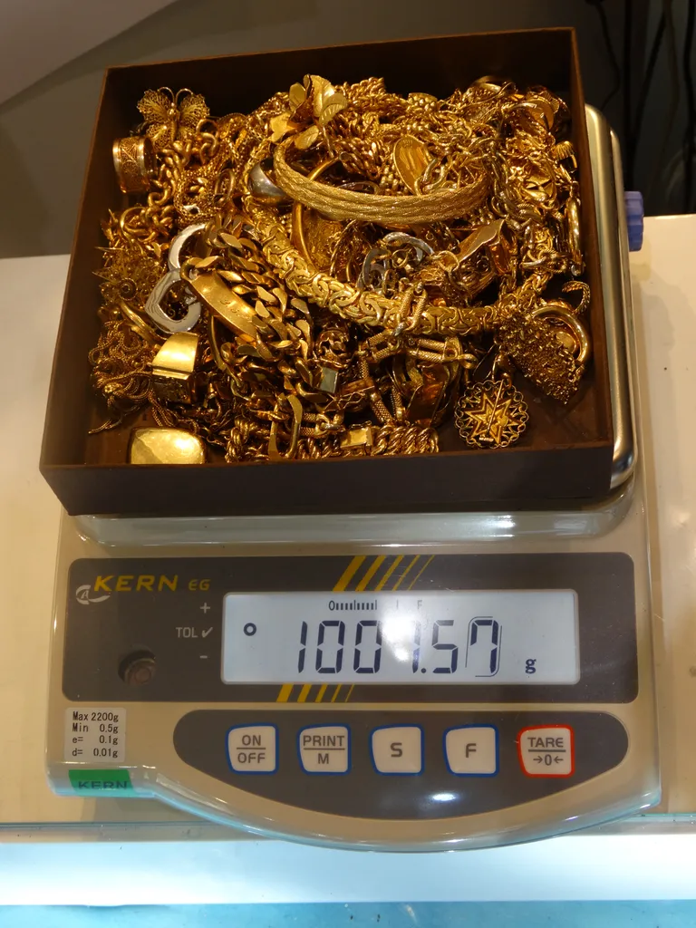 Rachat de bijoux en état ou cassés.
