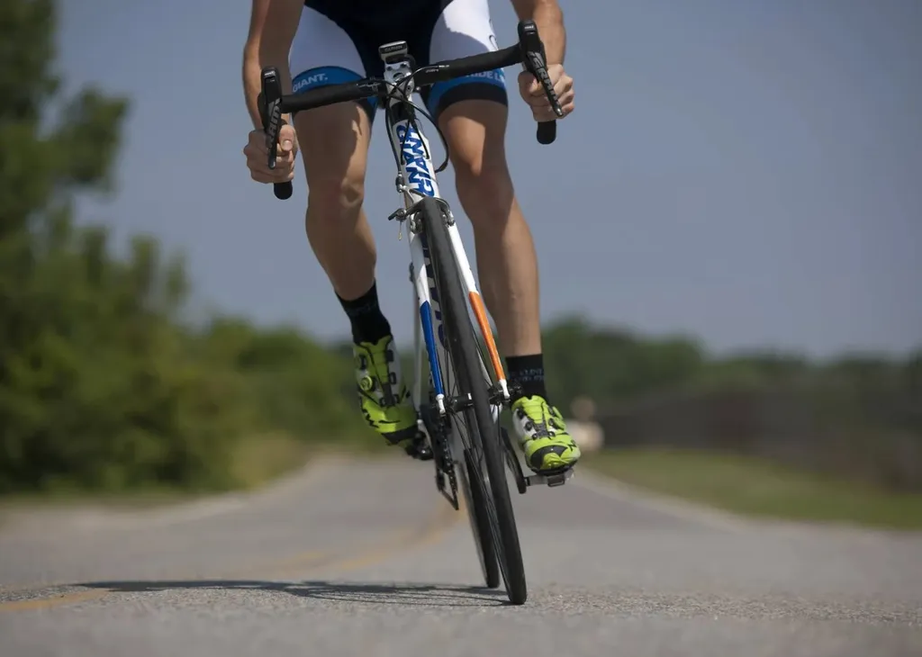 semelles orthopédiques sportifs randonnée course à pieds cyclisme en Normandie et Île-de-France