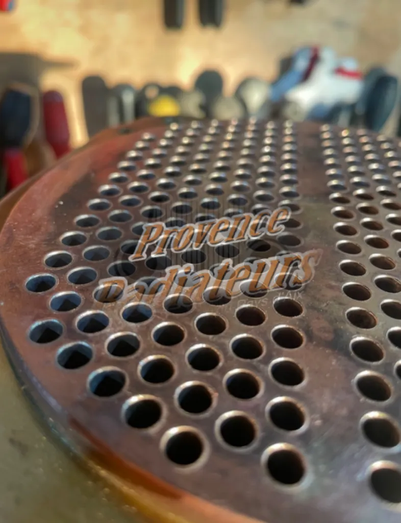 Aftercooler Caterpillar C18 en révision chez le professionnel Marseillais.