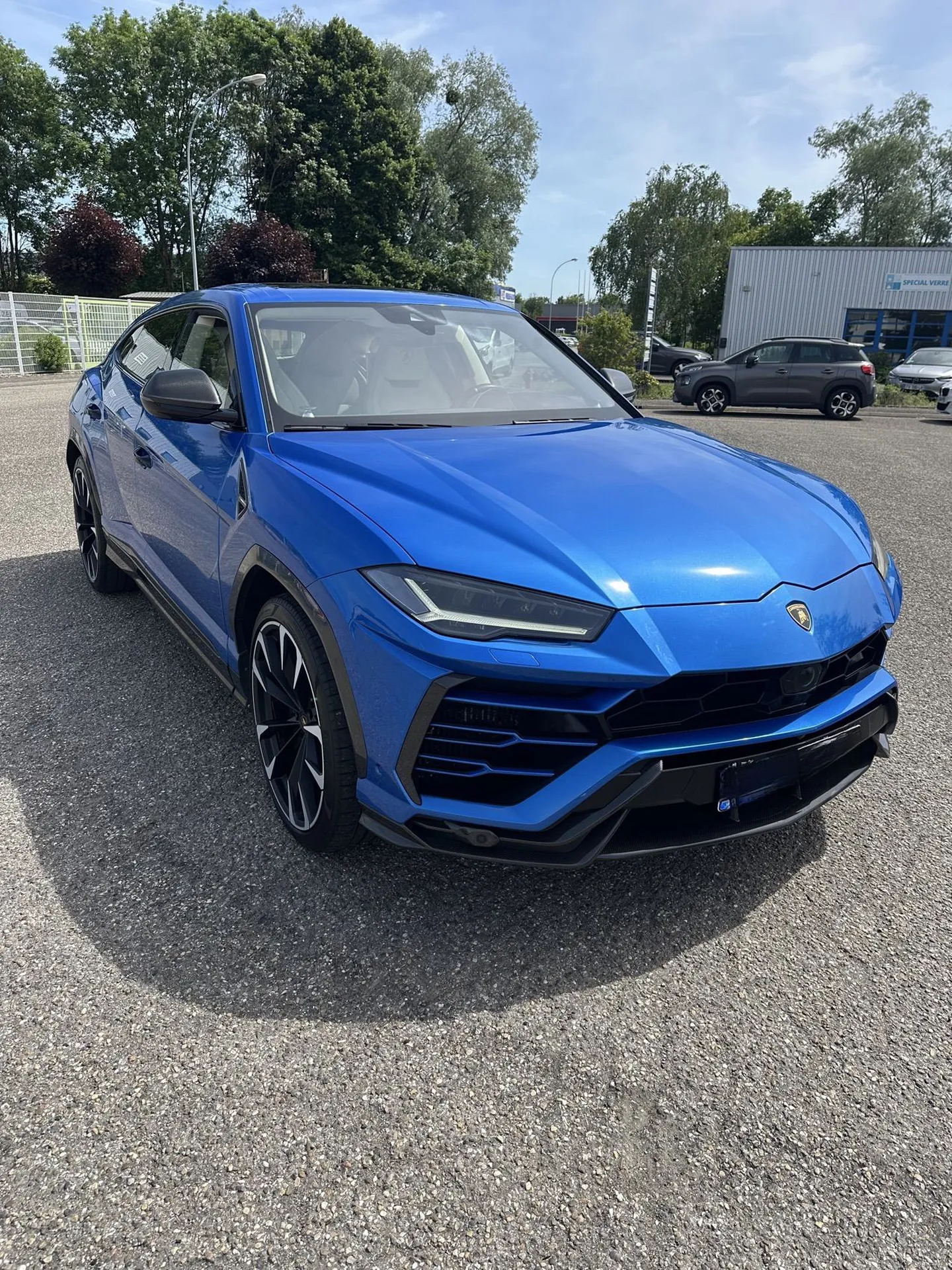Wrapping Lamborghini Urus 