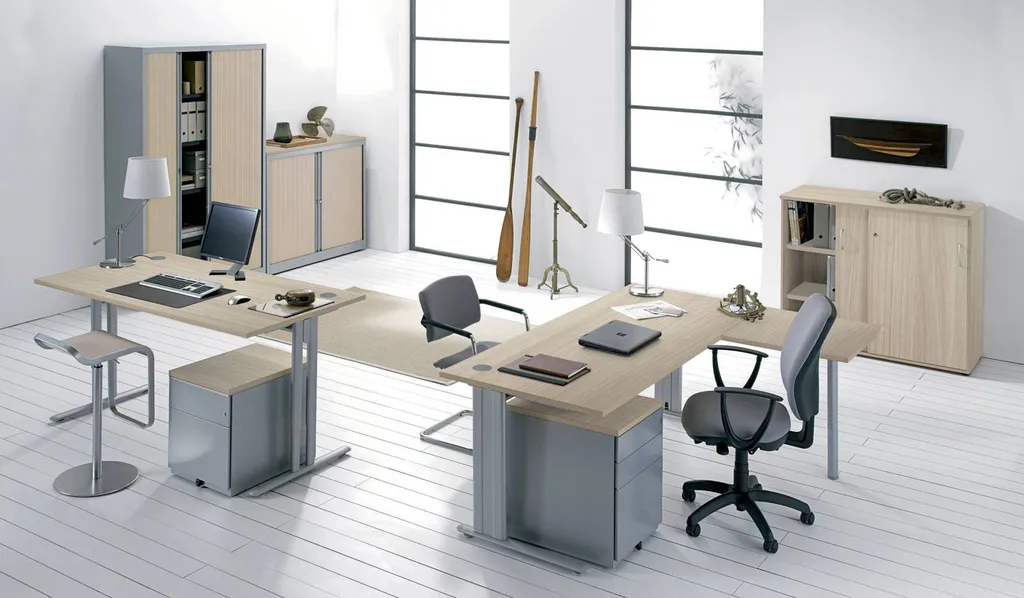 Aménagement d'un bureau avec retour gamme ESSENTIEL à Marseille