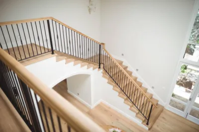 Escalier Bois Haut de Gamme Marseille