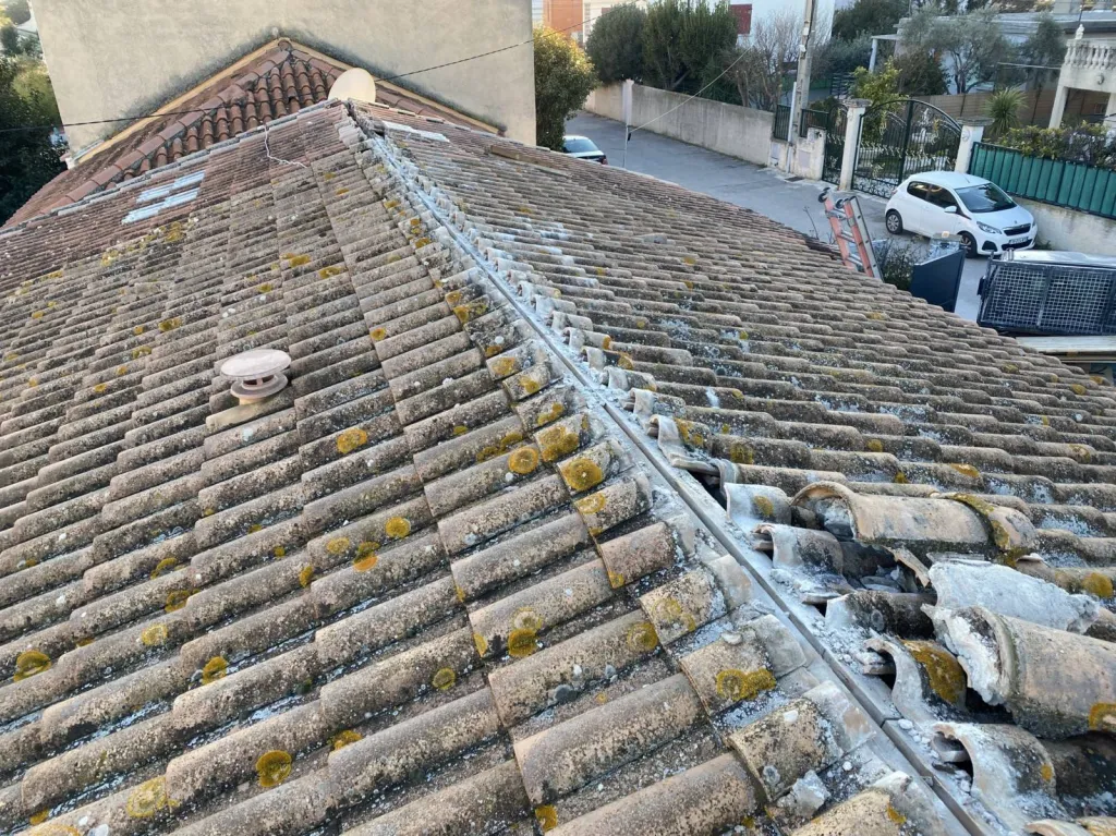 dépose faitage ciment sur aix en provence