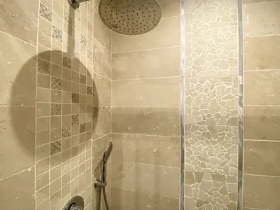 Découvrez à Saint Germain en Laye centre ville ce charmant appartement meublé 2 pièces avec charme de l'ancien