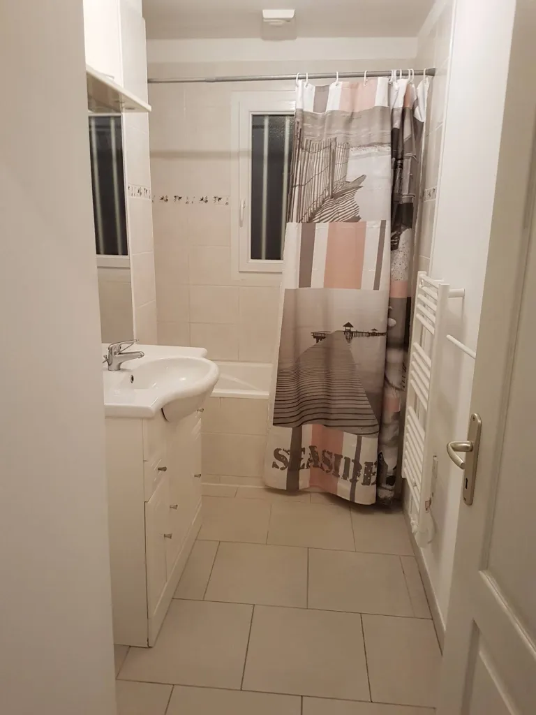 A vendre pavillon plain-pied de 78 m² habitable sur 500 m² de terrain sur la commune de VITOT 27110