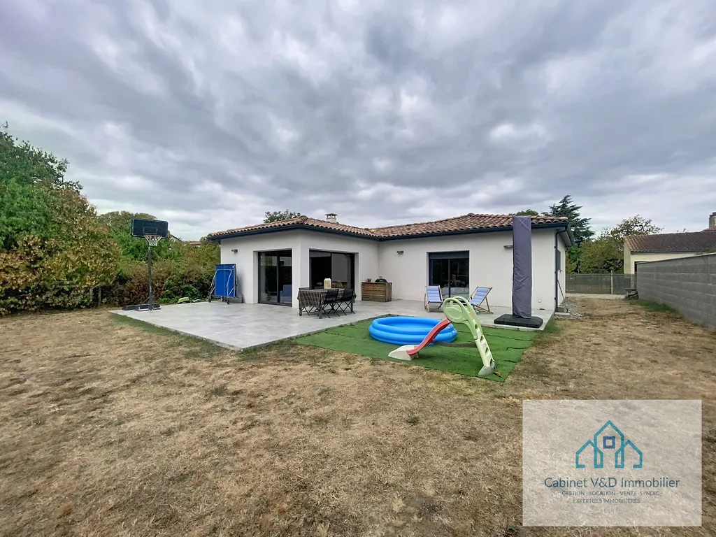 A VENDRE - Belle Maison individuelle T4 récente de plain-pied proche commerces et écoles à Villeneuve-Tolosane (31270)