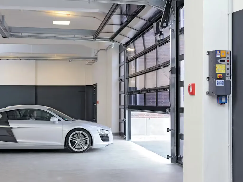 Porte de garage sectionnelle collective Hormann industrie 