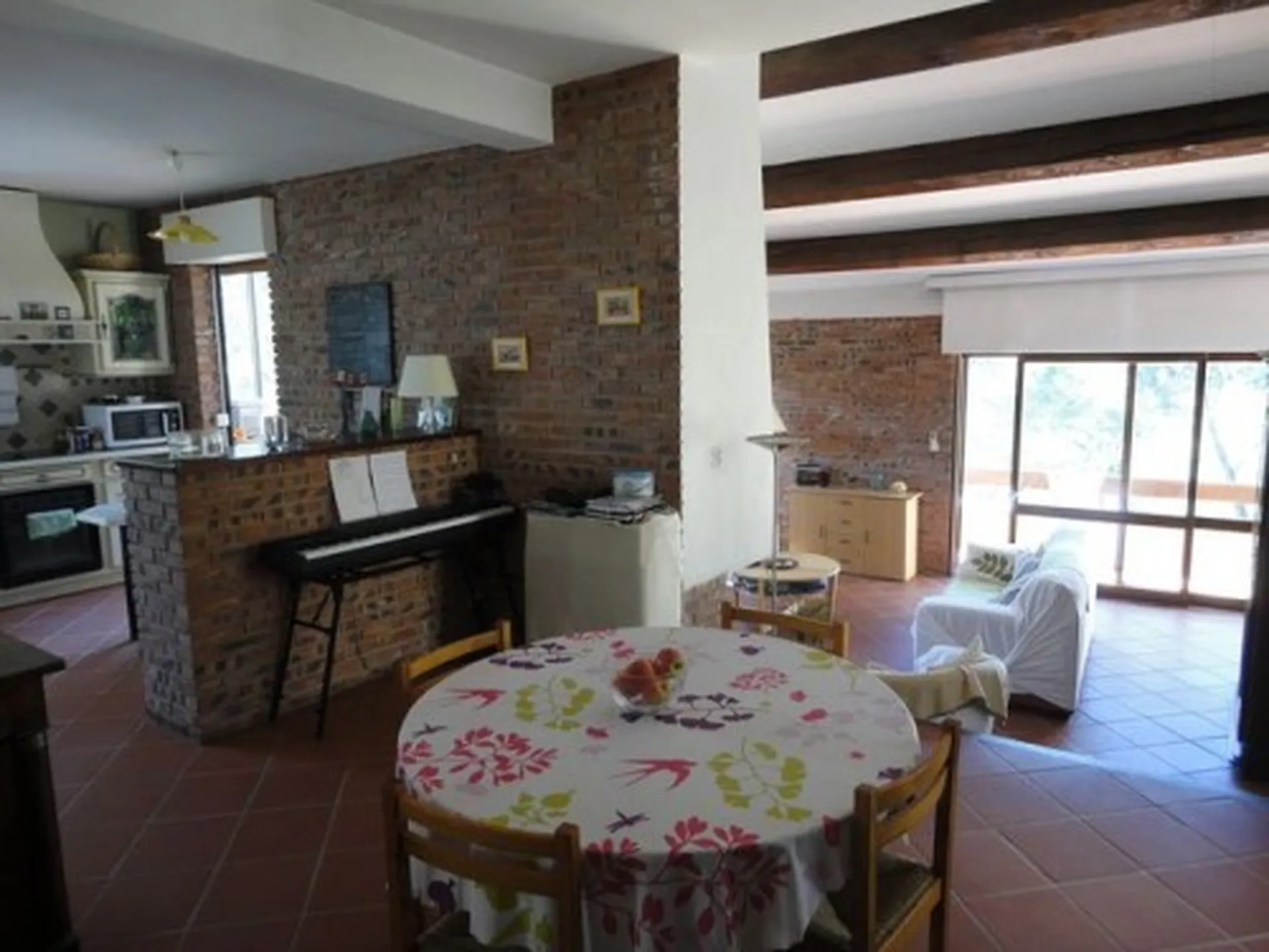 A LA VENTE maison d'architecte 5 Carnoux  sur 814m² avec Piscine et garage