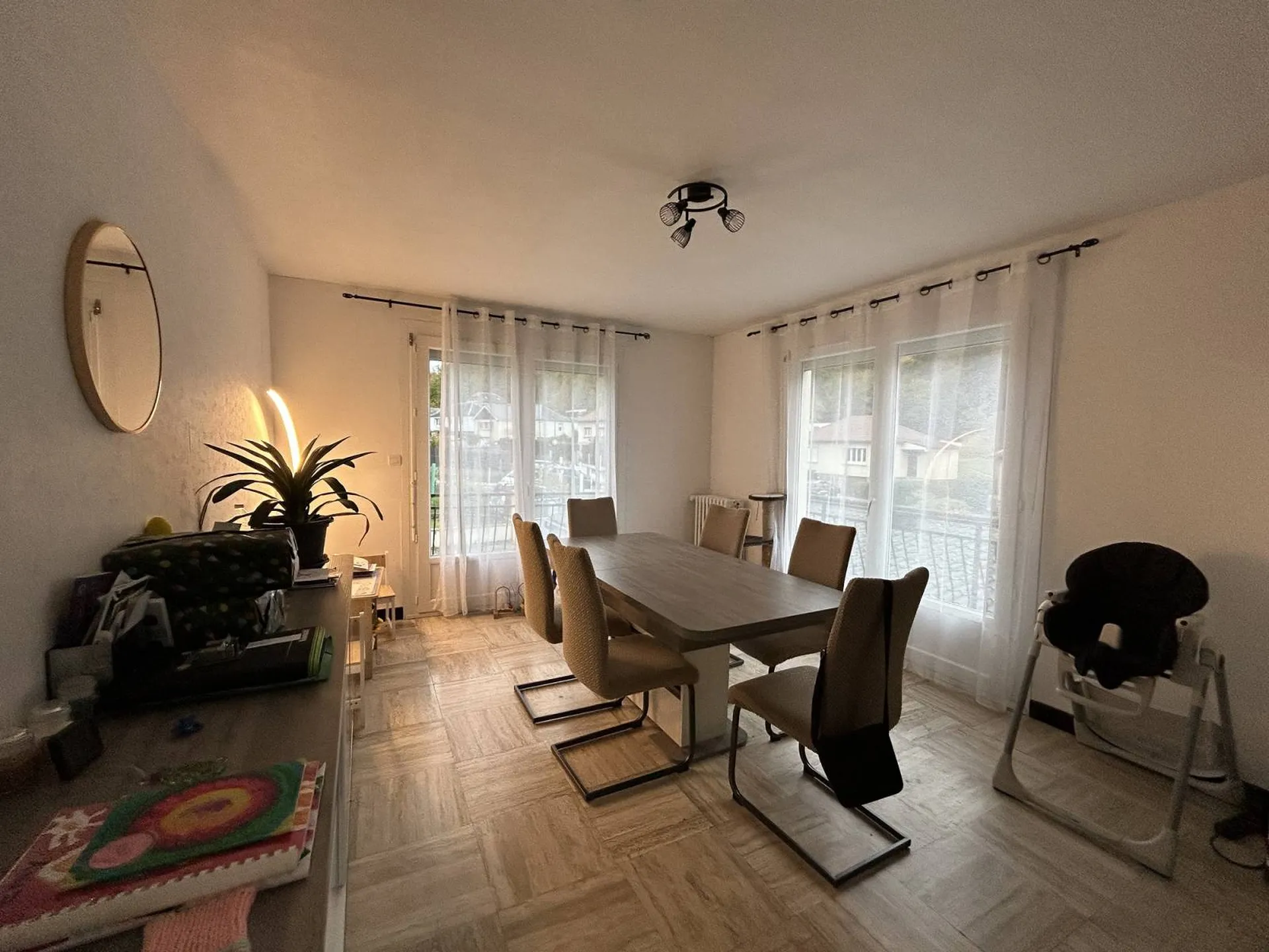 Pavillon individuel de plain pied, à vendre situé à Lillebonne 76170 - Idéal investisseurs !