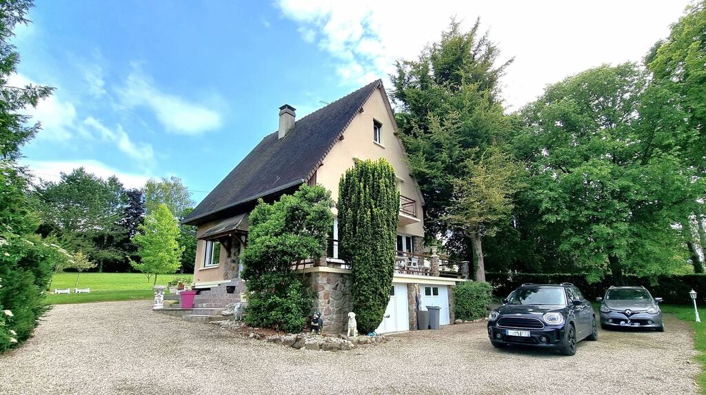 A vendre maison à fort potentiel, à rafraichir, dans un cadre exceptionnel à deux pas de la A28 et de la forêt domaniale d'Eu 76260