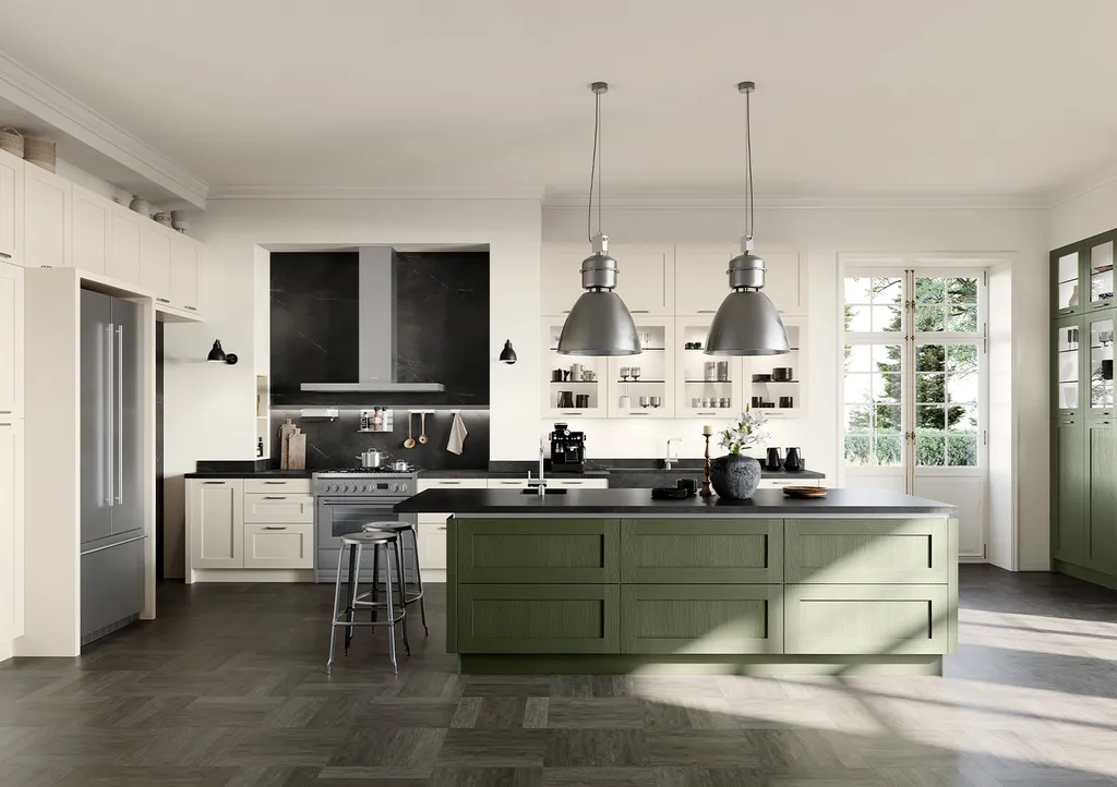 Cuisine avec façades en bois massif à cadre épais, pour un style traditionnel et campagnard, près de Bruguière, Toulouse