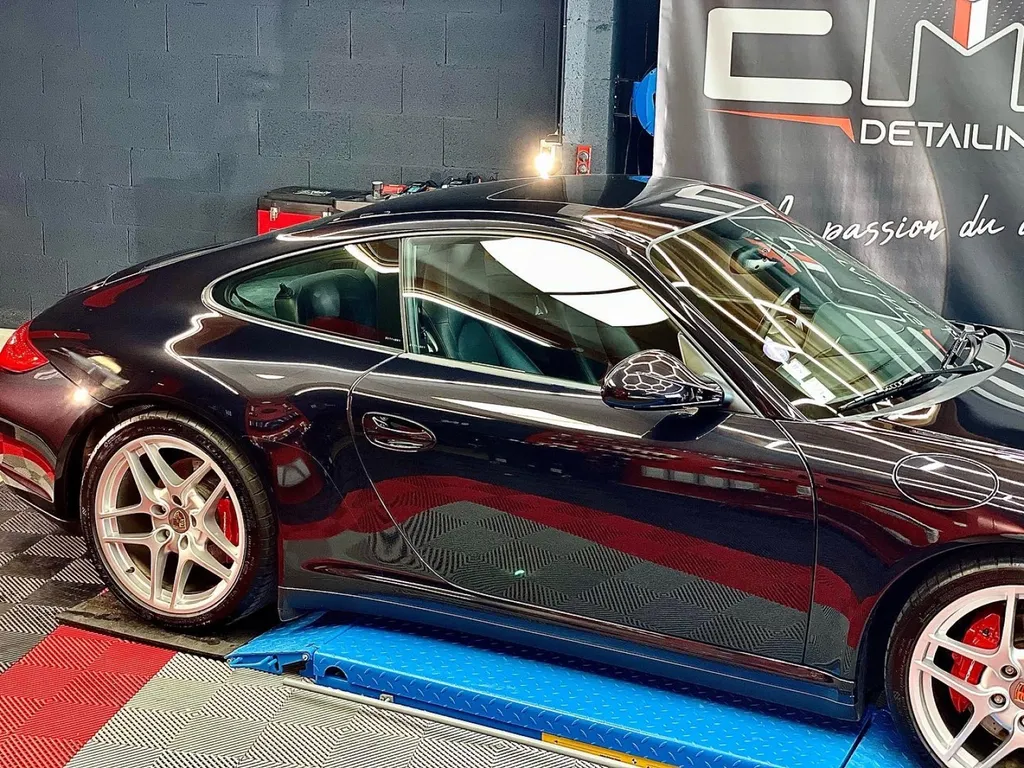 Traitement céramique Porsche 997 4S à Lyon