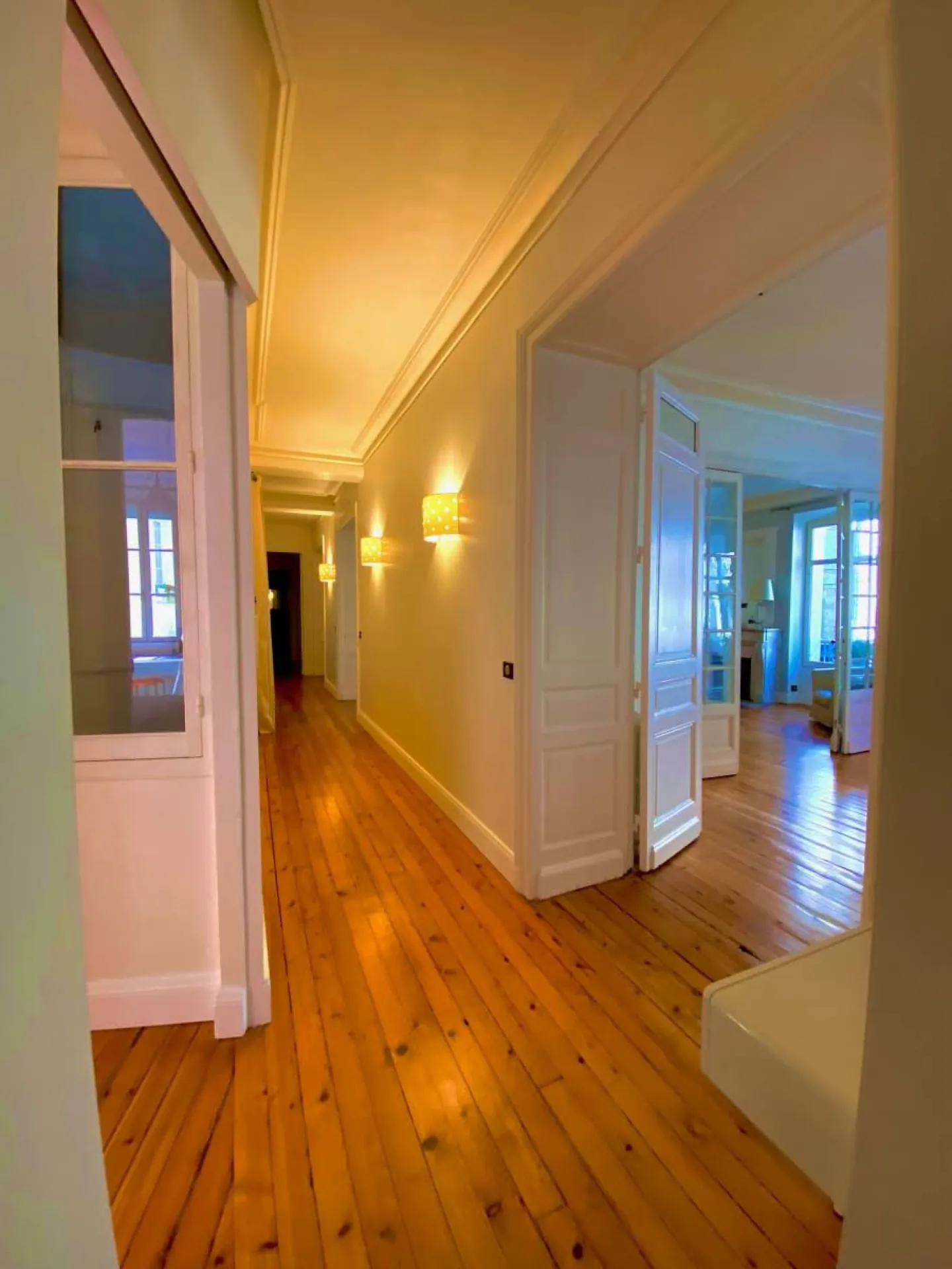 Très bel appartement Bordeaux à proximité de Pey Berland 