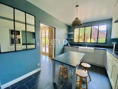 Grande maison à Croissy Sur Seine près de la British School