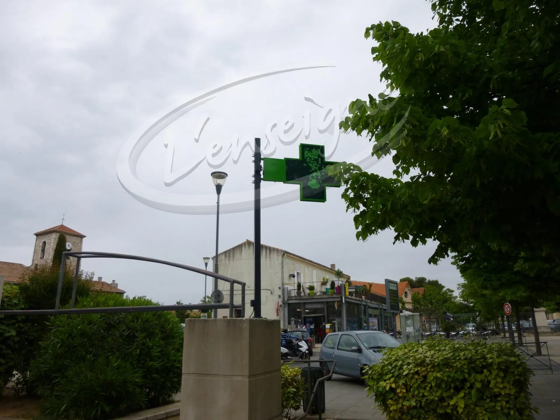 croix de pharmacie bouc bel air