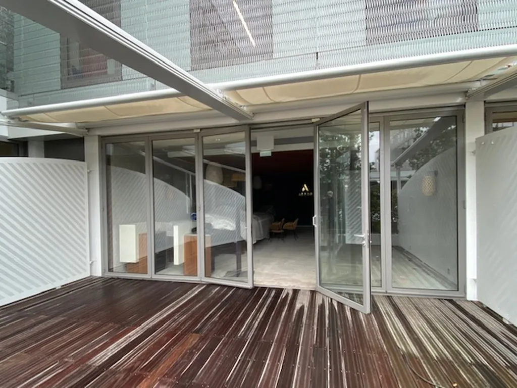 Porte pliable en aluminium