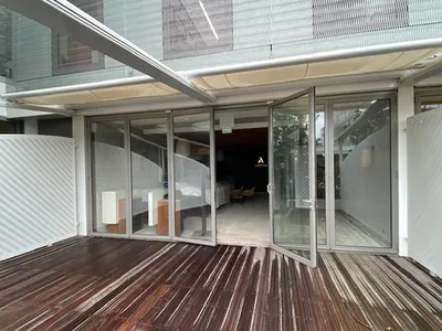 Porte pliable en aluminium